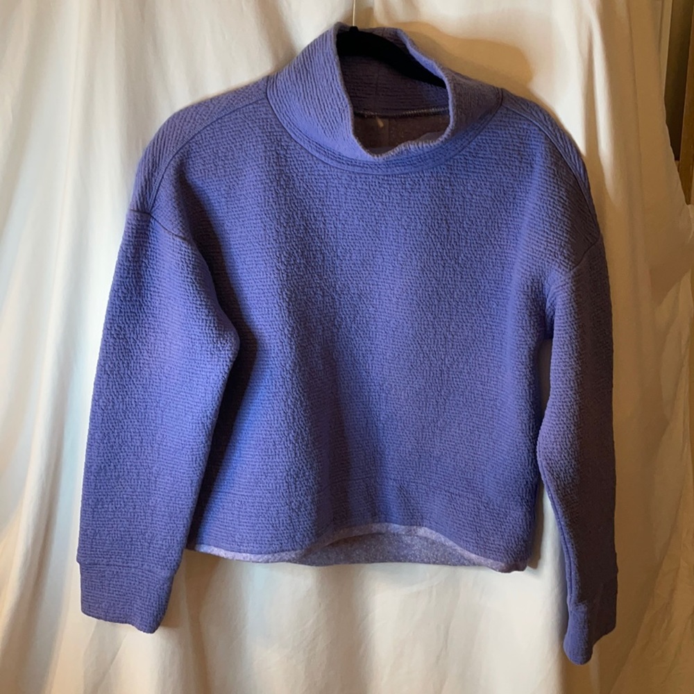 Calia by Carrie pullover, size S